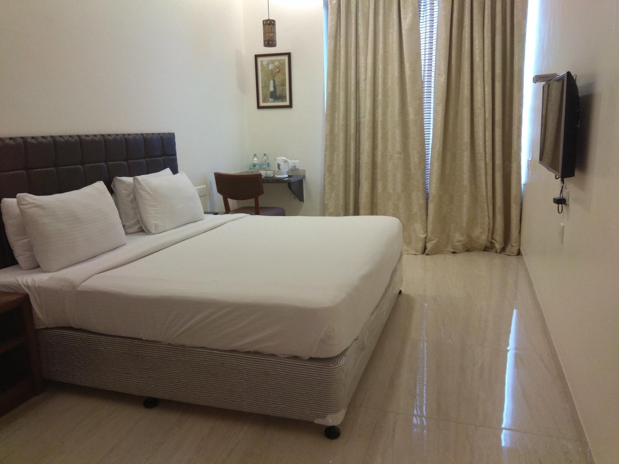 St Laurn The Spiritual Resort Shirdi Εξωτερικό φωτογραφία