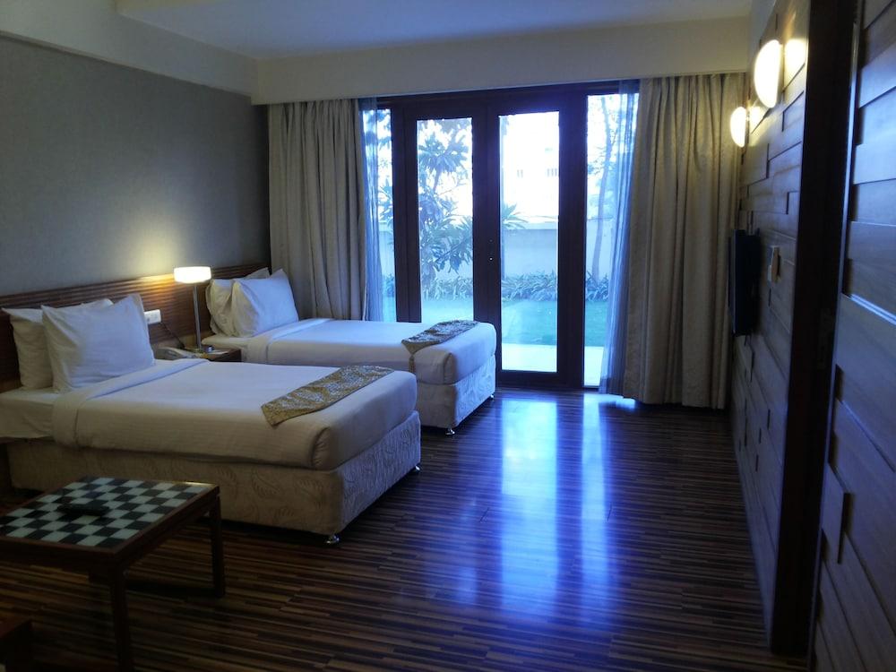St Laurn The Spiritual Resort Shirdi Εξωτερικό φωτογραφία